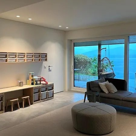 Seaside Villa With View Of The Sunnmore Villa Alesund